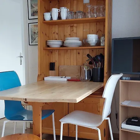 Cosy Avec Balcon Et Parking A Chamonix, Proche Centre-ville - Fr-1-517-70 Apartman *